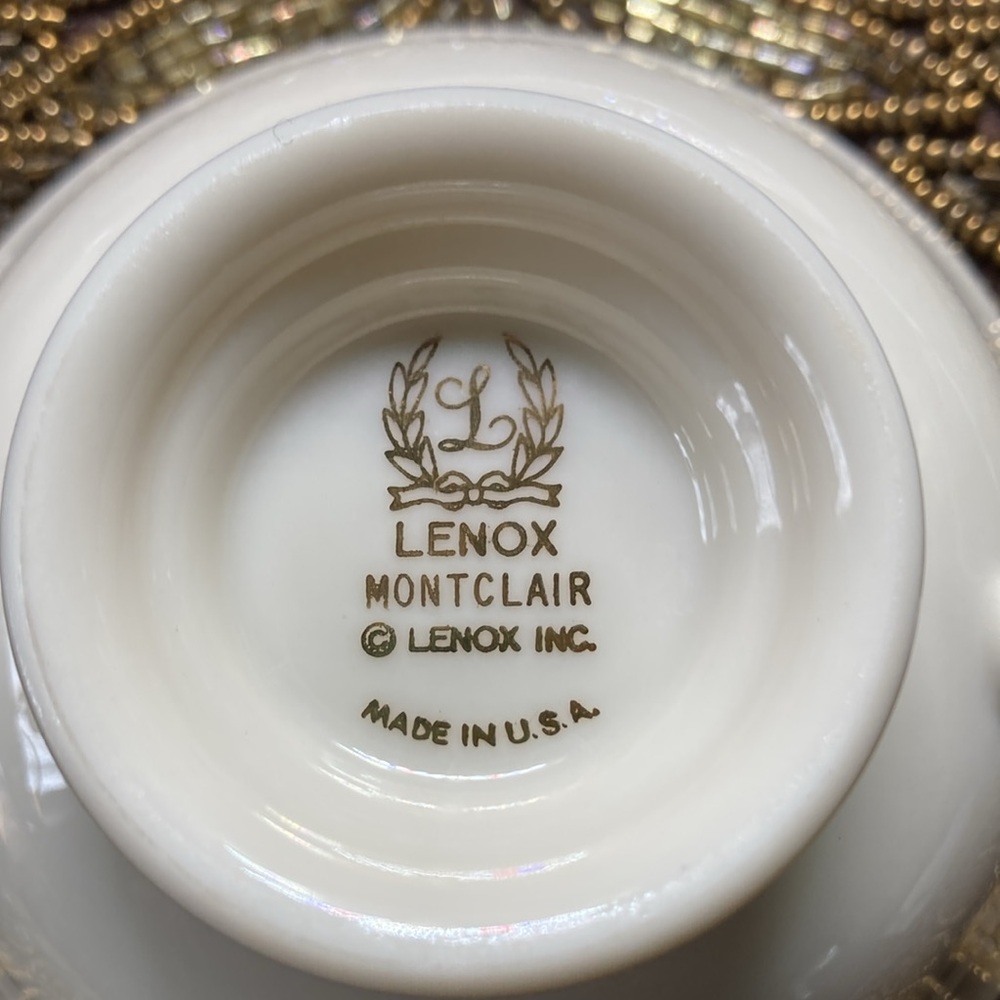 Lenox Montclair White and Gold Teacup Base